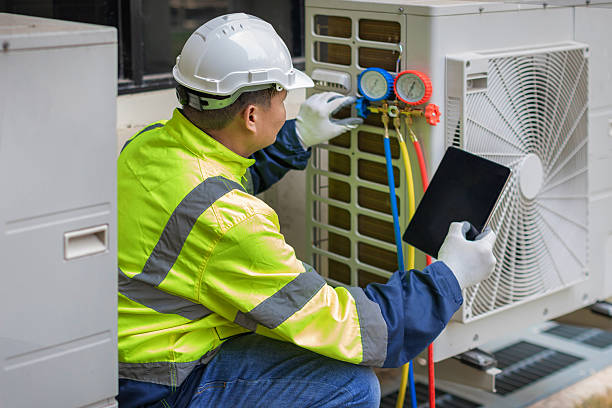 Professional Hvac technician working in Roscoe, PA